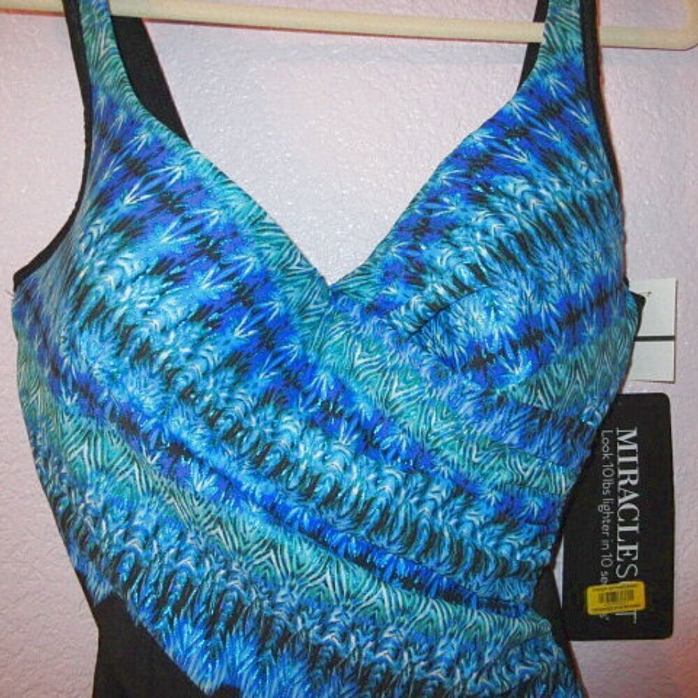 Miraclesuit It's a Wrap Swimsuit Size 16 One Piece Cabana Chic Ruched Slimming - Picture 3 of 10
